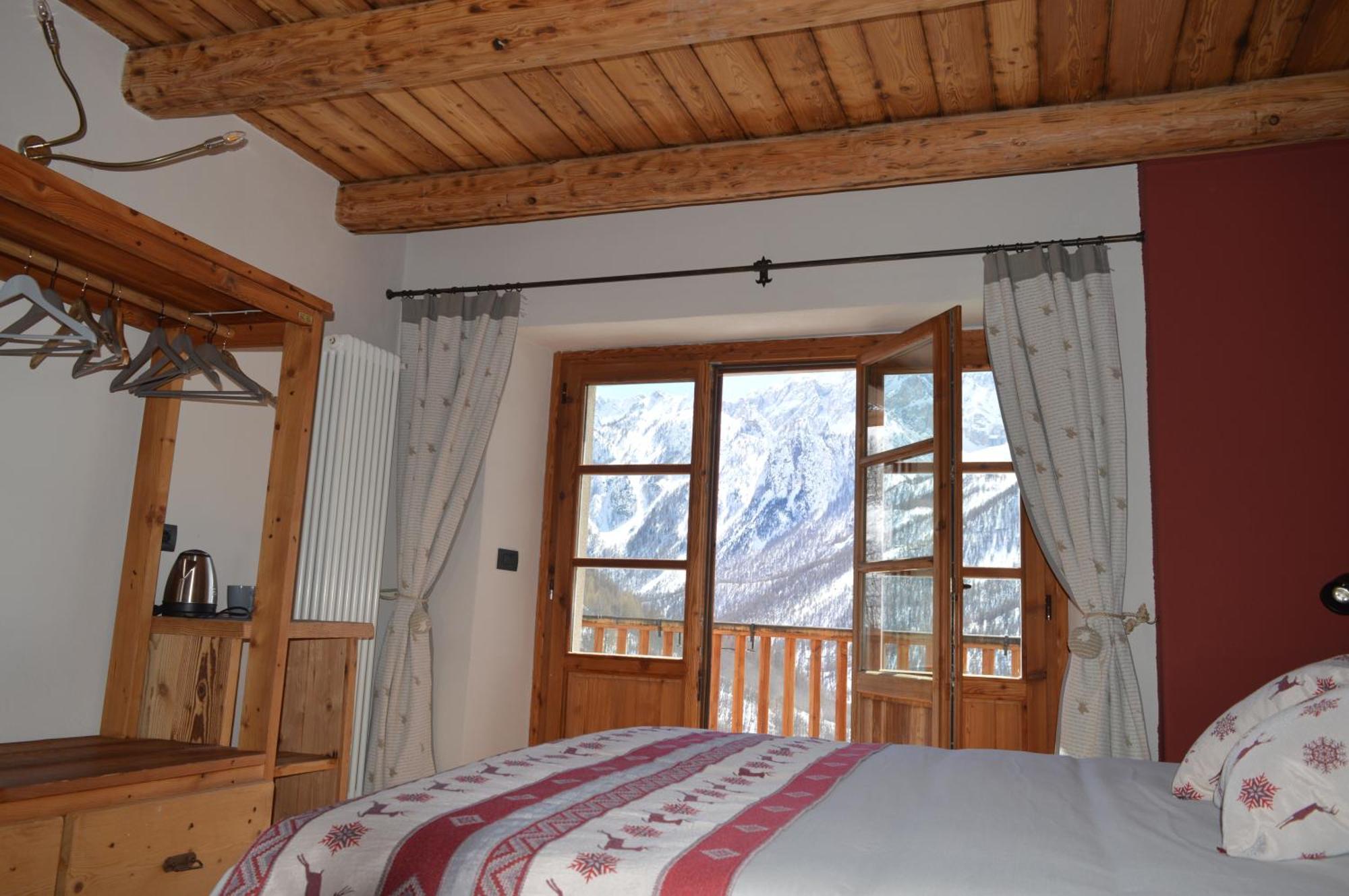 Готель Rifugio Di Chiappera Екстер'єр фото